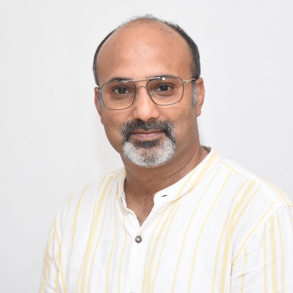 Dr. Rithesh Kumar Dubey